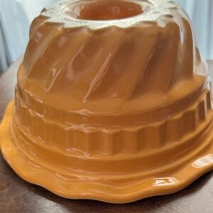 Emile Henry French Ceramic Bakeware Jelly Mold Pan Gold Mustard 8 3/4"